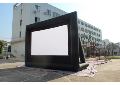 户外充气电影屏幕使用注意事项