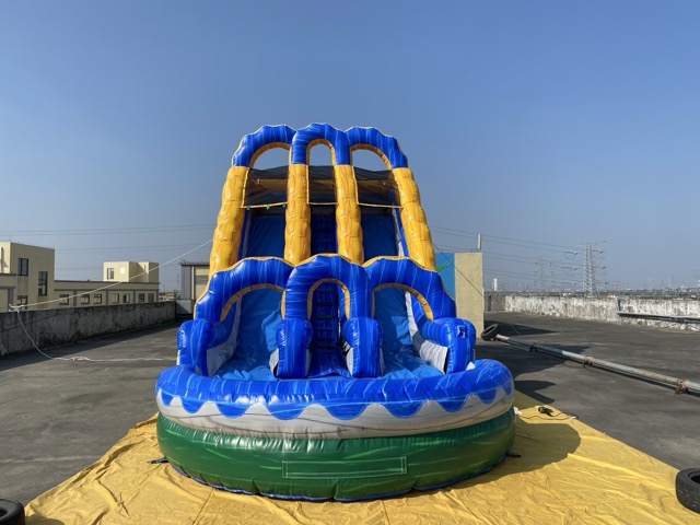 充气水滑梯出售
