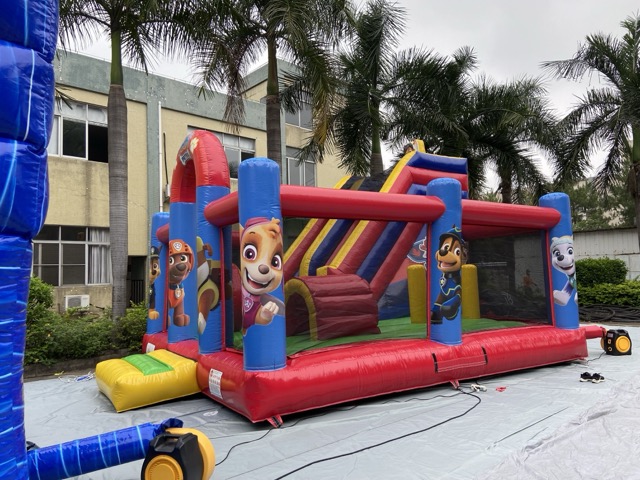 汪汪队欢乐充气跳床滑梯