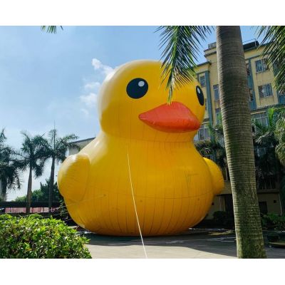 14米高充气大黄鸭出售