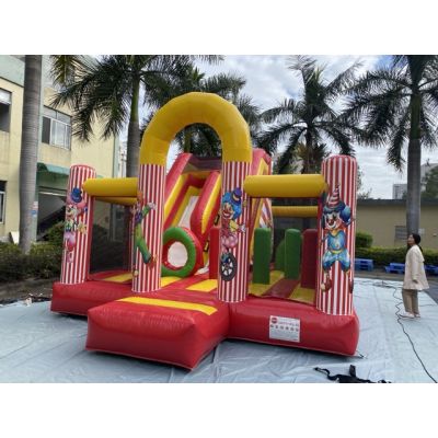 欢乐马戏团充气跳床滑梯出售